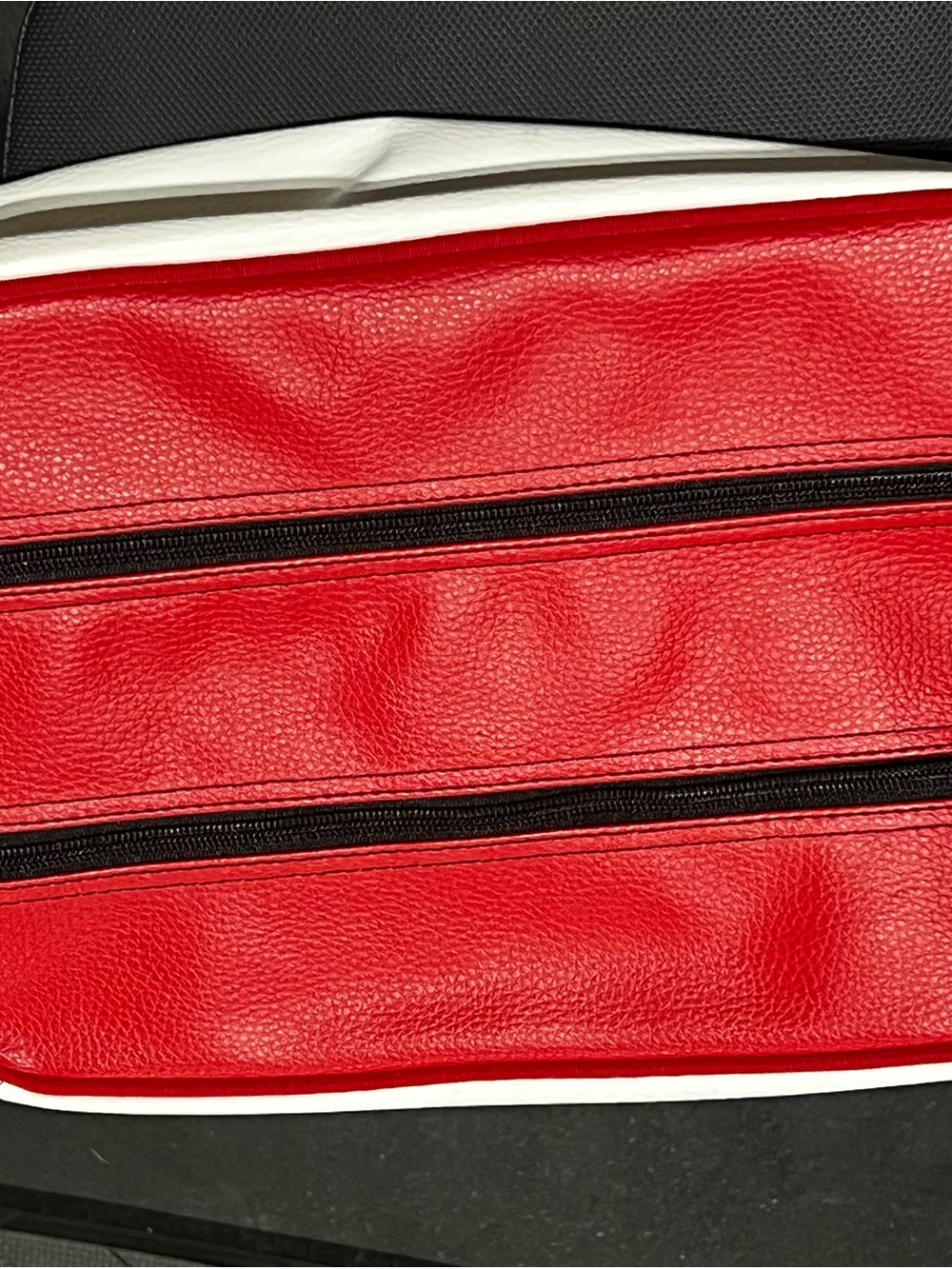 Jones Golf Red and White Classic Shoe Bag